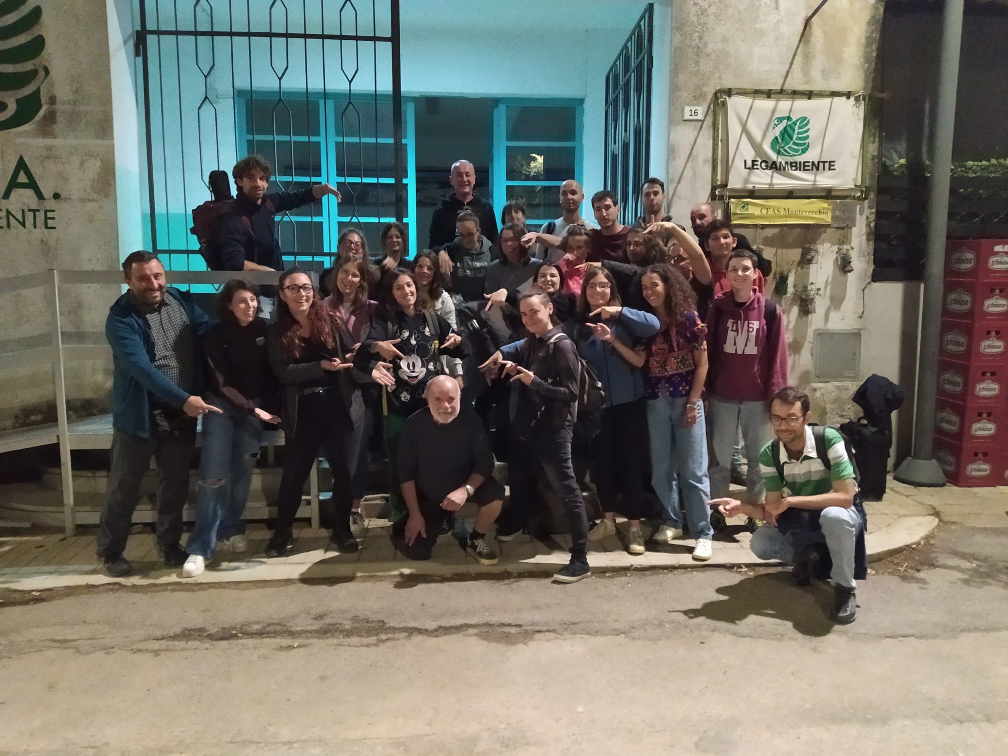 Gruppo alle 5 di mattina pronti per la partenza