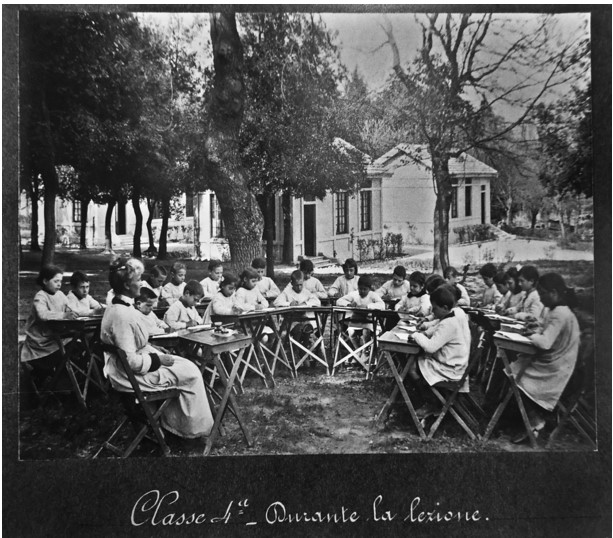 Scuola all'aperto Fortuzzi di Bologna, 1919 (Collezione di Maria Longhena)