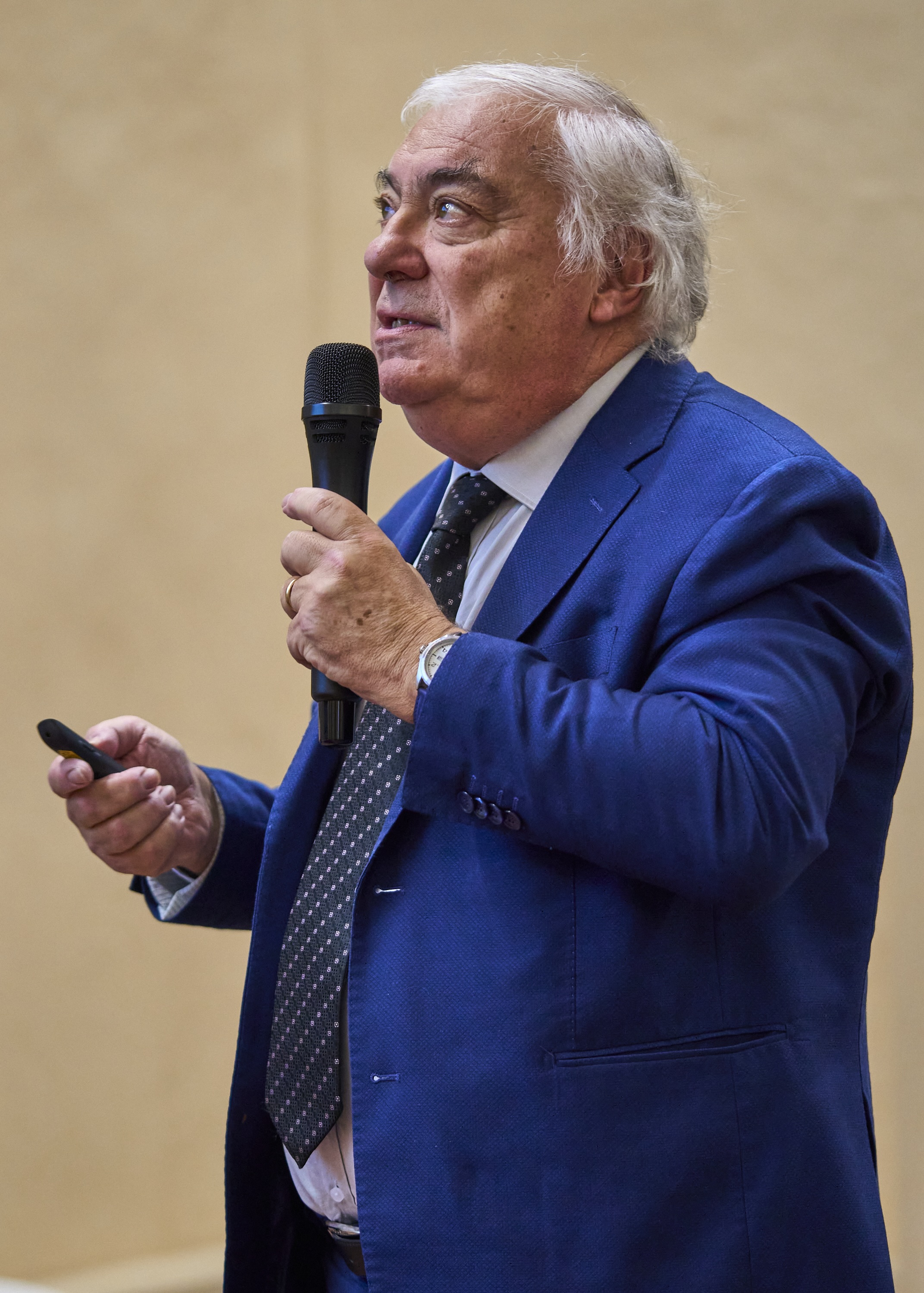 Carlo Cacciamani discussing ItaliaMeteo's mission and objectives
