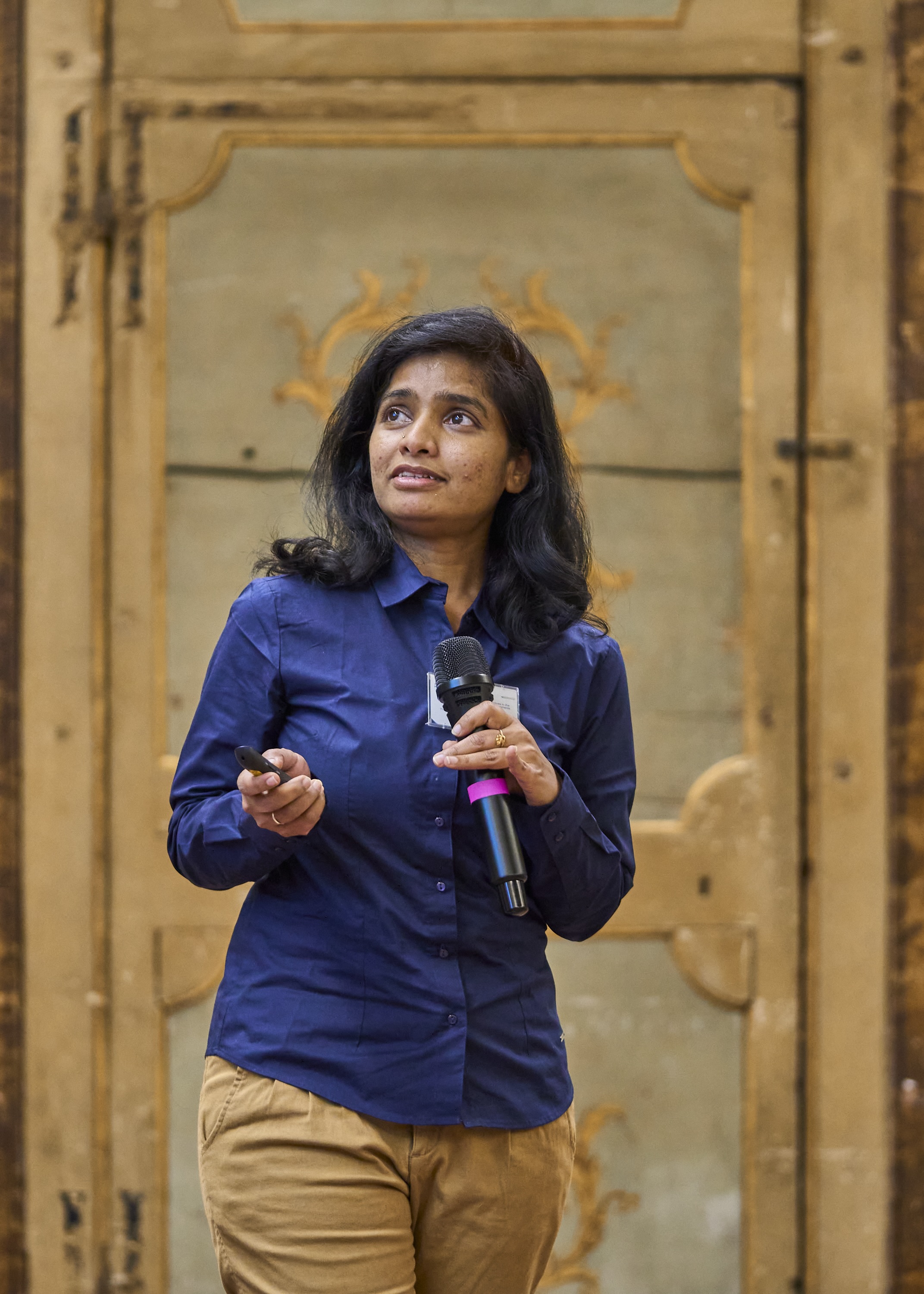 Sunanda Manneela presenting INCOIS and tsunami strategies